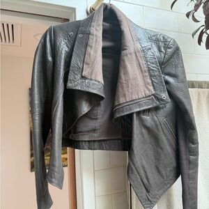 VEDA Max Classic Brown Leather Jacket Size P (0-2)